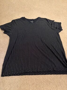 Goodfellow & Co Black Short Sleeve Tee with Micro Geometric Print